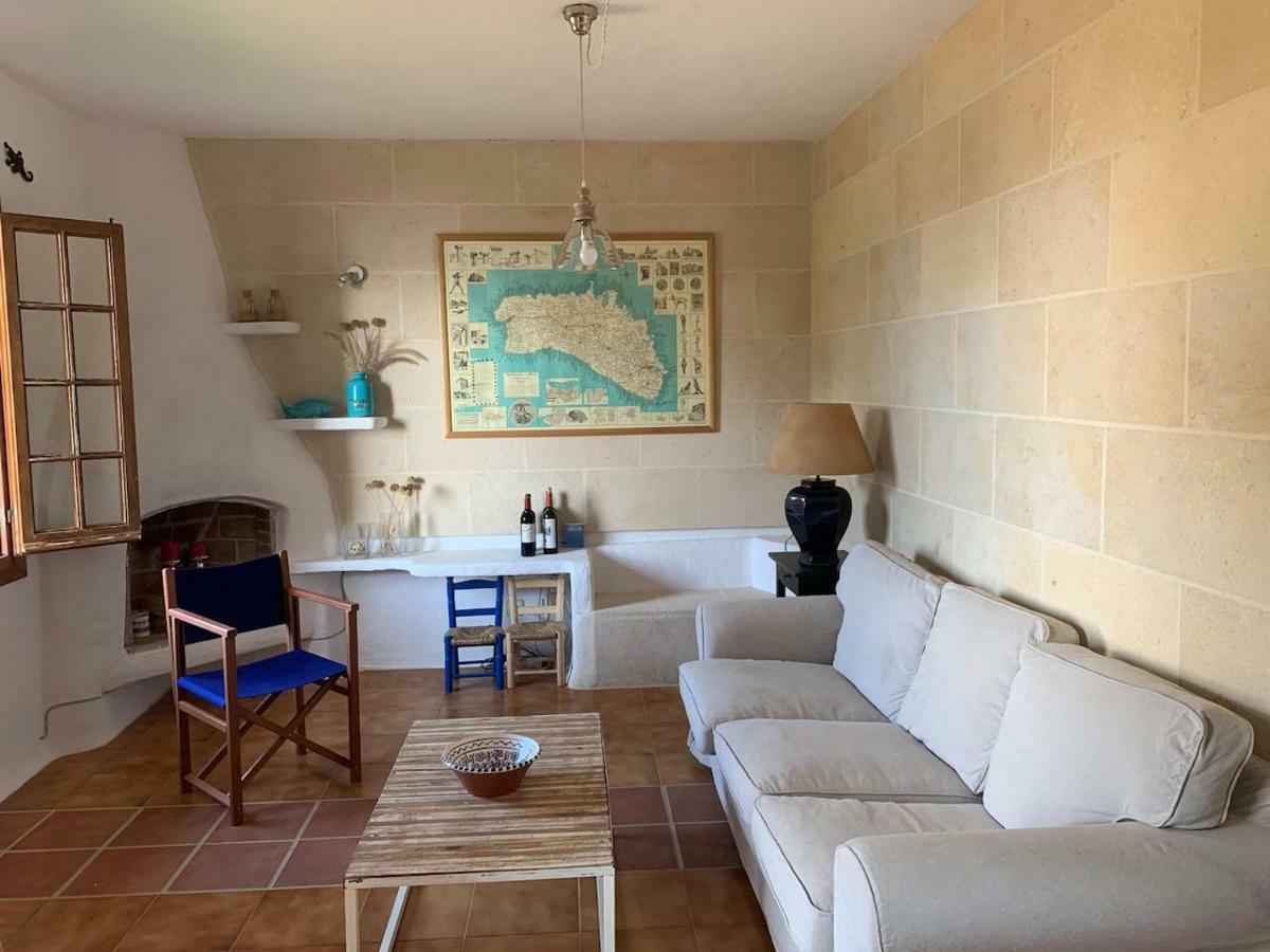 Casa Con Jardin ,vistas Al Mar Y Atardecer En Playas De Fornells Apartamento Es Mercadal